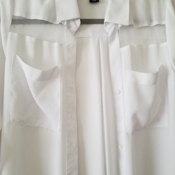Unique white button down - Picture 2 of 3